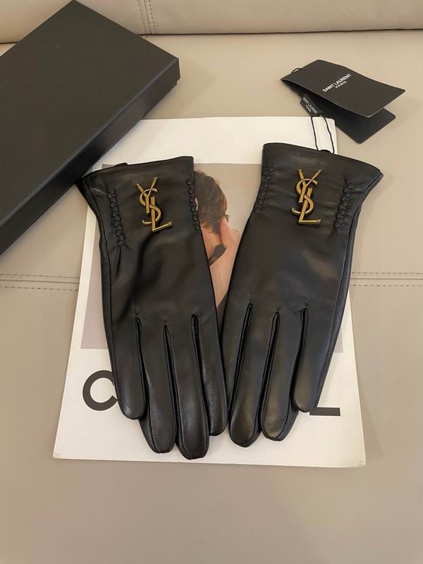 YSL gloves 02